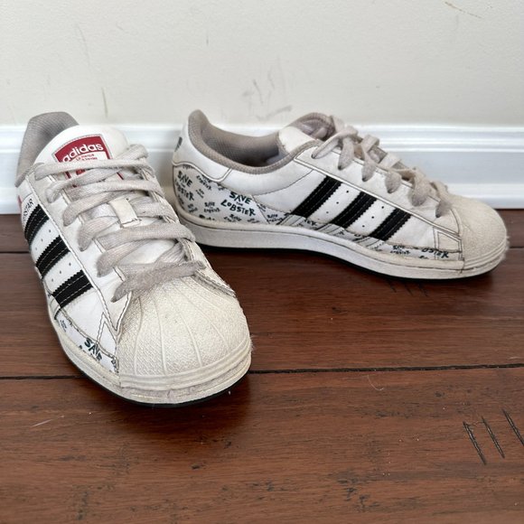Adidas Superstar Philip Colbert Save The Lobster Men's GX7996 Size US 4.5 - Picture 3 of 14